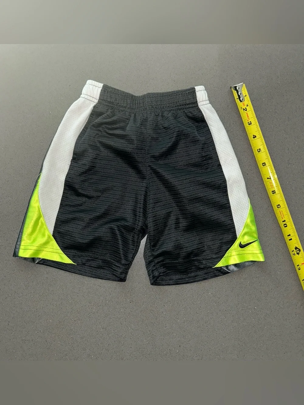 Nike Black White Neon Green Boys Athletic Shorts size 4.